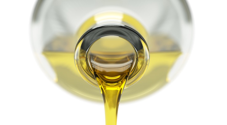 Olive-Oil-for-socer-players-nutrition.jpg