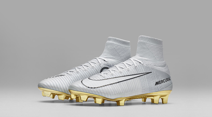 GOING GOLD: NIKE MERCURIAL SUPERFLY CR7 