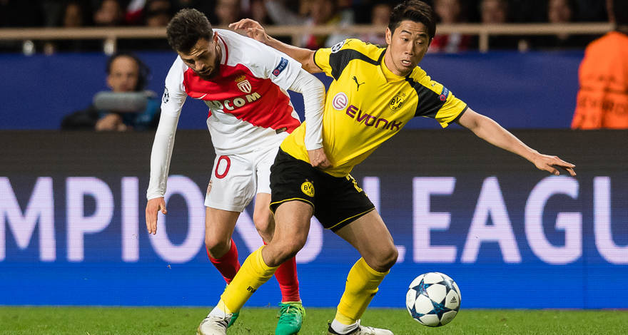 Soccer News: Shinji Kagawa Extends Contract With Borussia Dortmund