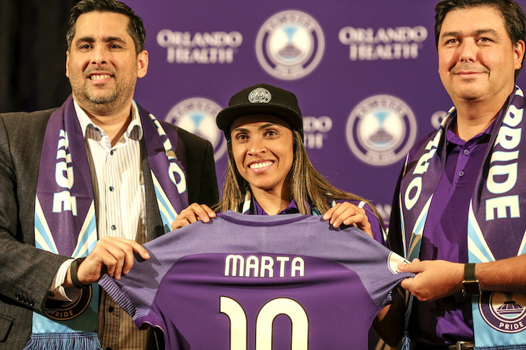 Marta Makes History with Sixth Women’s World Player of the Year Title